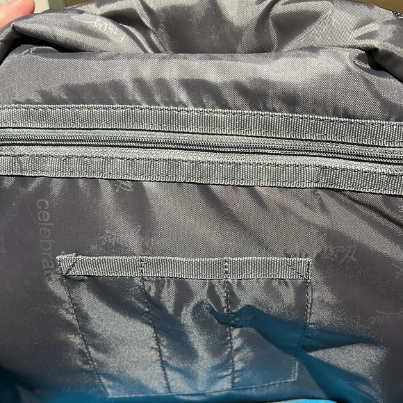 31 backpack - Picture 2 of 3